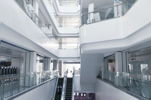 Najnowsze wiadomości o Sprawdź swoją wiedzę w kwisie Adama Boultona z 2024 roku.